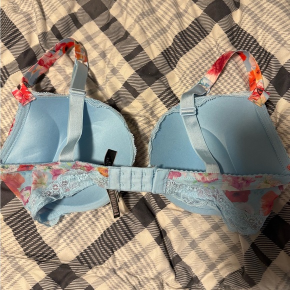 Victoria's Secret Floral Lace Bra - Light Blue and Red - Picture 2 of 2